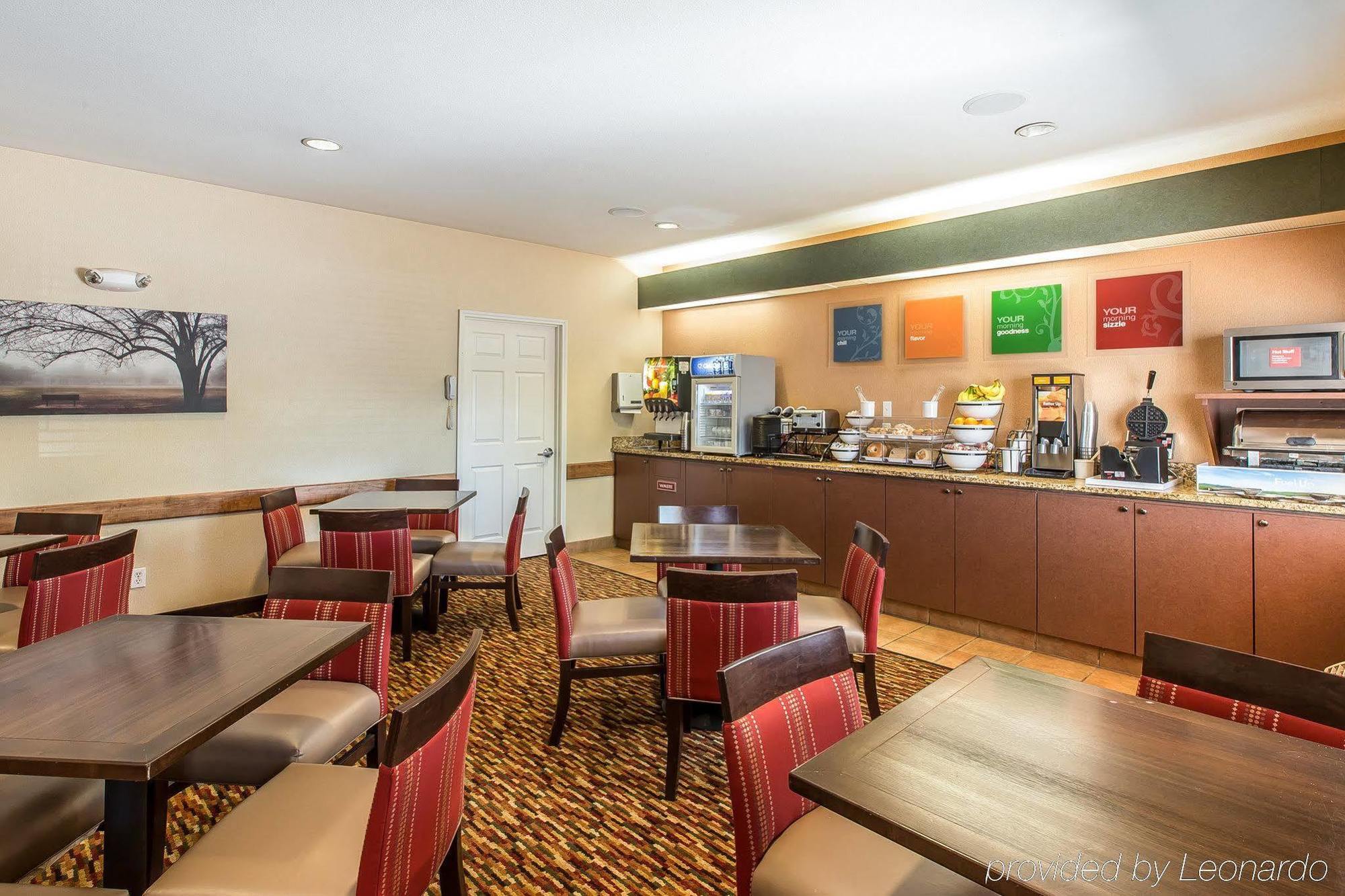 Quality Inn & Suites Loveland Exterior photo